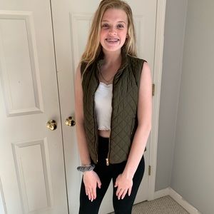 Quilted Vest, olive green, size Large